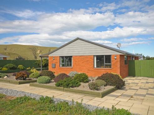 8 Clifton Street, Little River