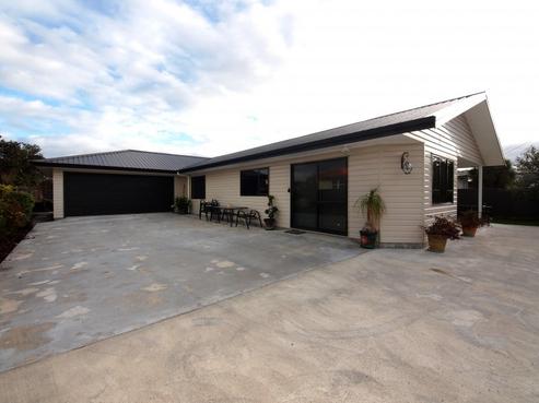 49 Intermediate Street, Solway