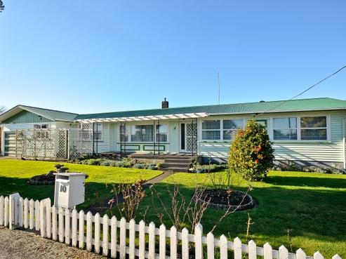10 Fairview Street, Fairview Downs