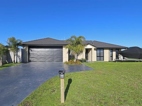 64 Borman Road, Huntington