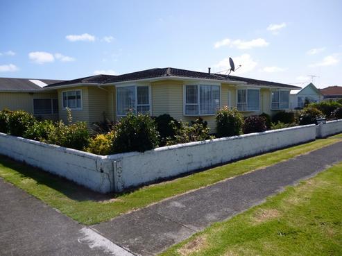 14 Gisborne Terrace, Opunake