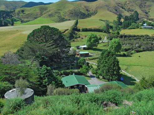 64 Russells Road, Whitemans Valley