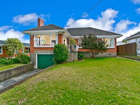 107 Ocean View Road, Hillcrest
