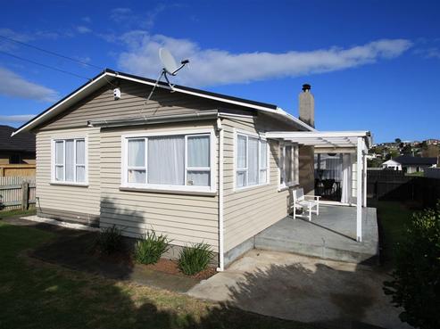 90 Smart Road, Glen Avon