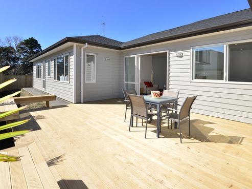 9 Kelly Greens, Silverdale