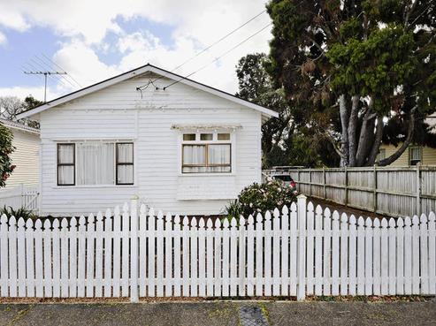 14 Buxton Street, Point Chevalier