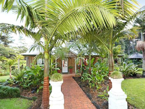 28 Crows Road, Swanson