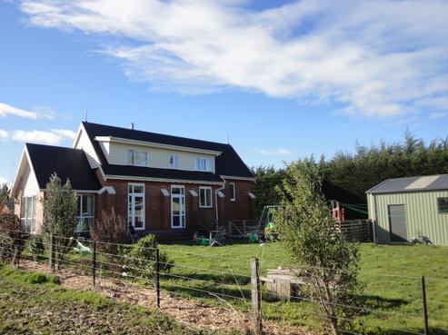 379 Fairview Road, Fairview