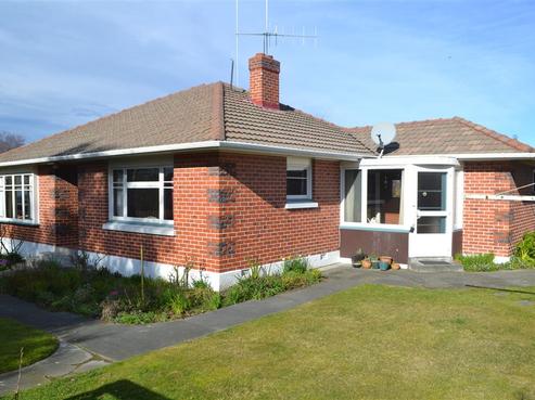 17 Newton Street, Watlington