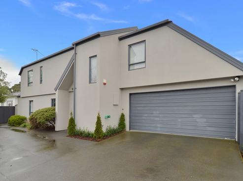 115 Edward Avenue, Edgeware