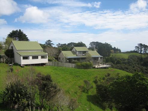 152 Lone Kauri Road, Karekare