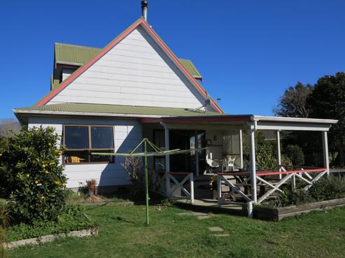 36 Feary Crescent, Takaka