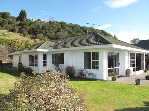 12 Krissell Place, Acacia Bay