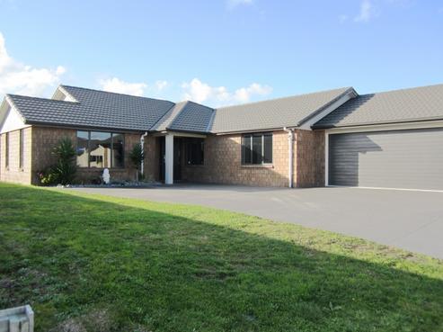 5 Tallentire Crescent, Huntington