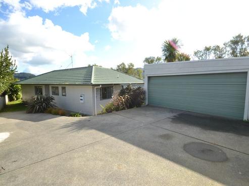 14 Pearce Drive, Kamo