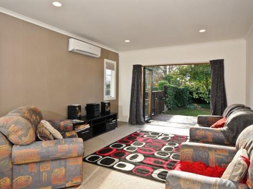 60 Enderley Avenue, Enderley