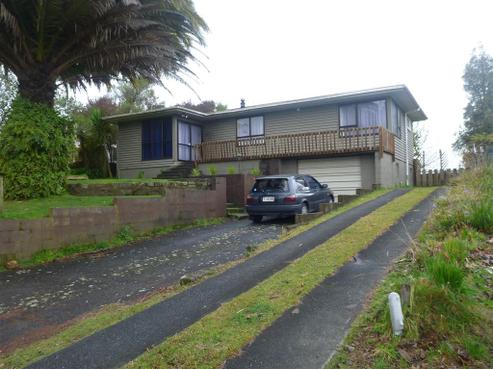 11 Pandora Avenue, Sunnybrook