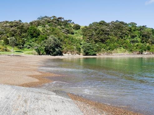 216 Paroa Bay Road, Russell