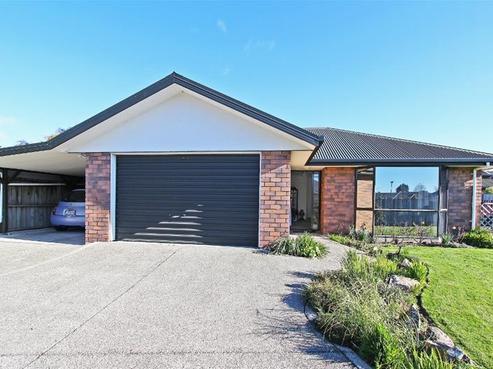 6 Longfields Road, Brightwater