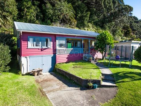 146 Pohutukawa Avenue, Ohope