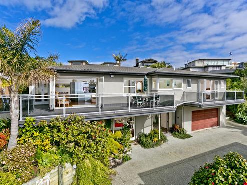 48A Beach Road, Castor Bay