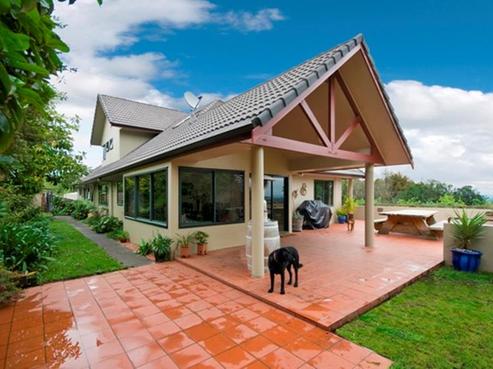70 Harry Dreadon Road, Opaheke