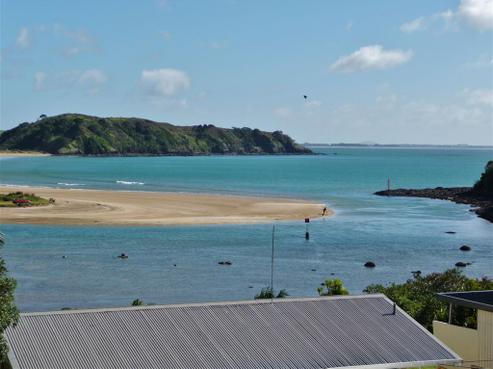 6A Bush Point Road, Cable Bay