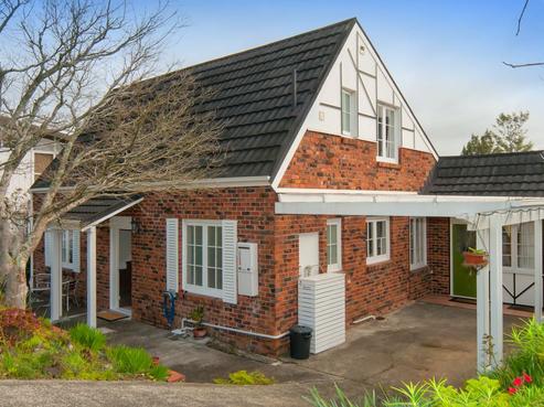 1/242 Sunset Road, Windsor Park