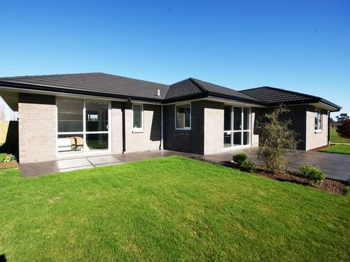 4 Eyrewell Road, Pegasus