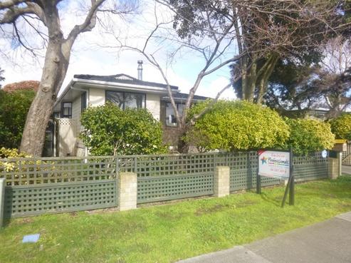 32 Walton Road, Paraparaumu Beach