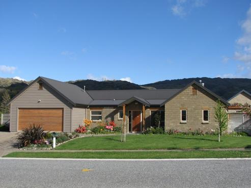 2 Annan Street, Clyde