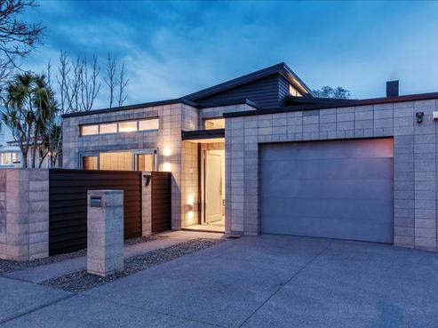 7 Brewster Avenue, Morningside