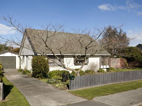 7 Eders Road, Woodend