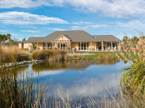 208 Swannanoa Road, Fernside