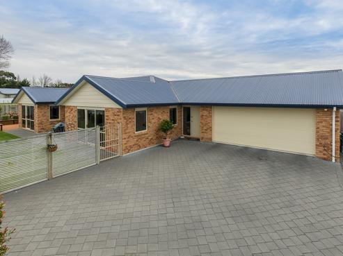 21 Sherwood Place, Springvale
