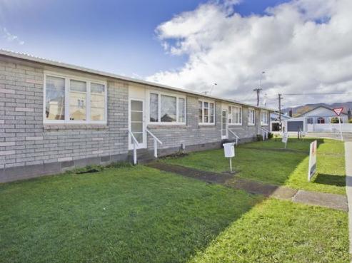 3/141 Cuba Street, Petone