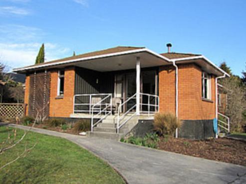 85 Northumberland Street, Tapanui