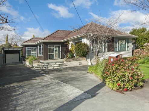 11 Harley Grove, Boulcott