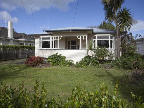 12 Young Street, Claudelands