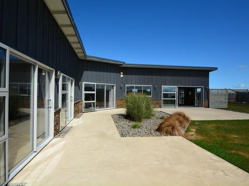 4 Kingsford-smith Drive, Normanby