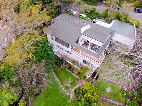 26 Walter Road, Lowry Bay