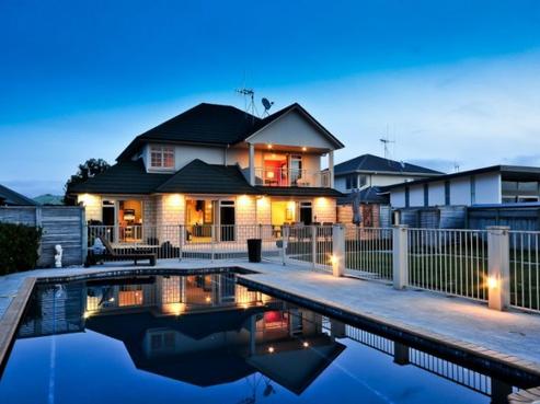 57 Keswick Crescent, Huntington