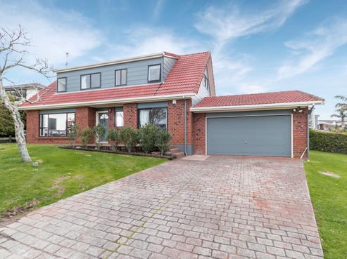 25 Palmyra Way, Half Moon Bay
