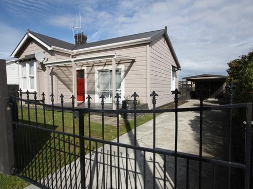 6 Church Street, Feilding