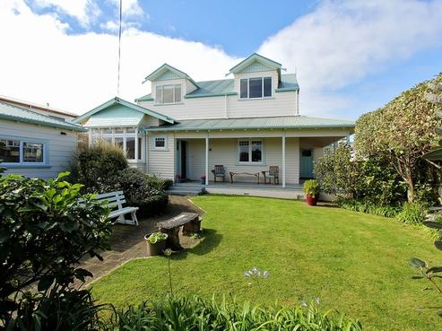 13 Beach Street, Fitzroy