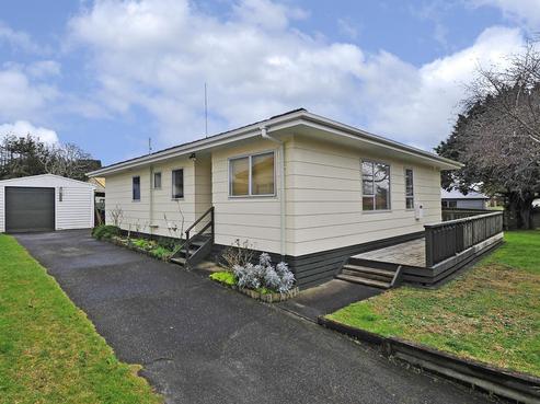 24 Riverside Drive, Waiuku