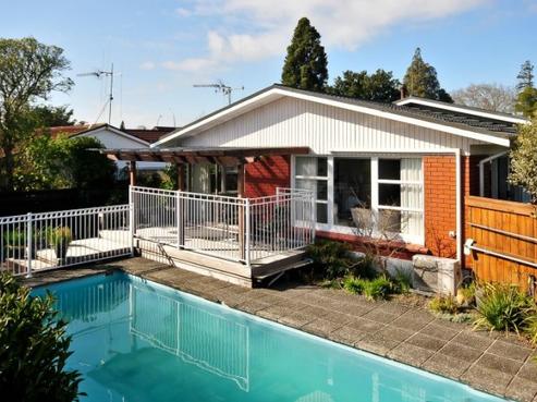21 Pollock Drive, Chartwell