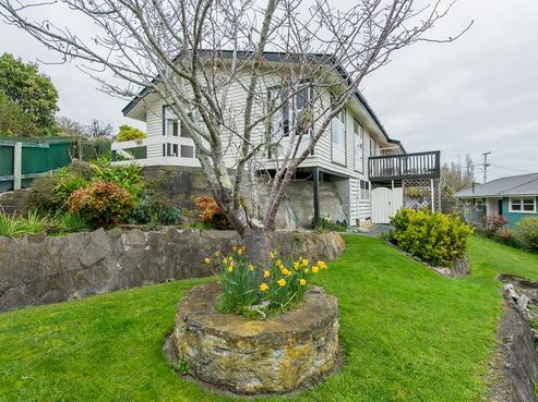 81 Mount View Road, Bastia Hill
