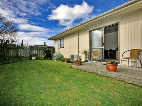 1/200 Karaitiana Street, Frimley