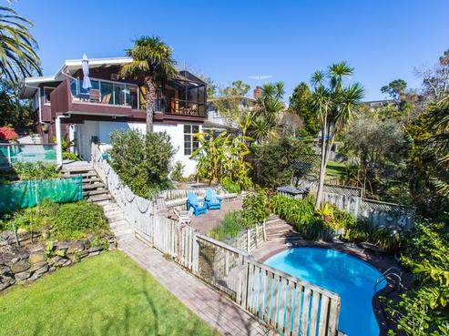 75 Sunrise Avenue, Murrays Bay